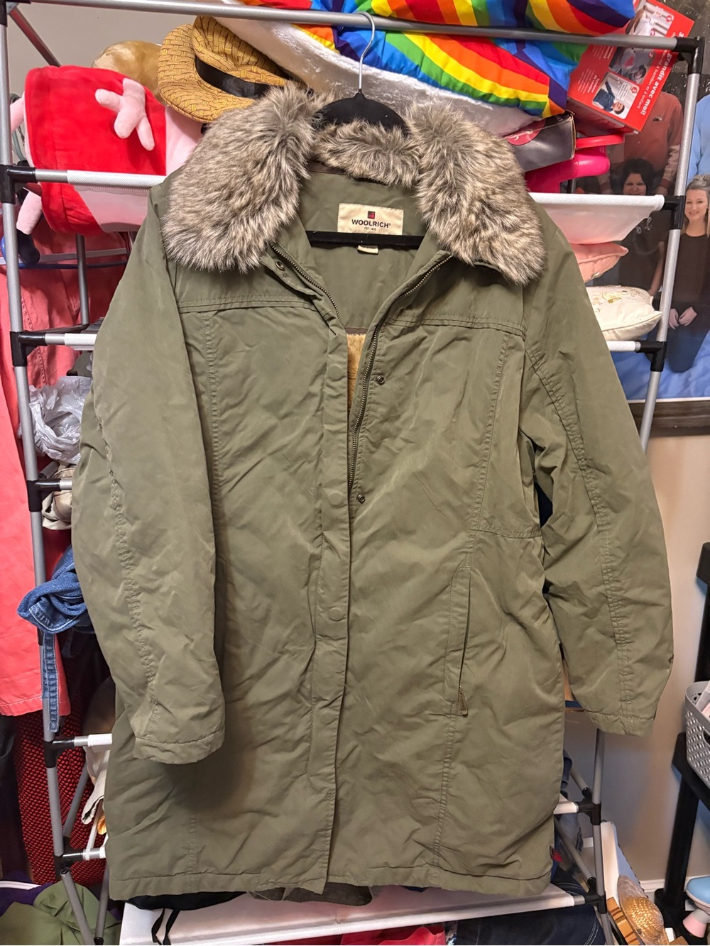 Vintage Woolrich Women's Fur-Trim Parka Jacket in Olive